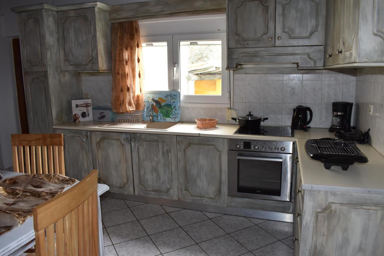 Kerasia's And Dora's Garden Holiday home Punta